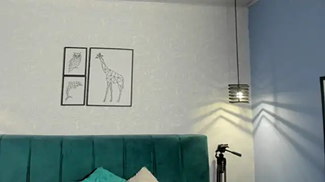 Snapshot of ninna_curly chatting on 15, 5, 2026 ninna curly online show from 15, 5, 2026