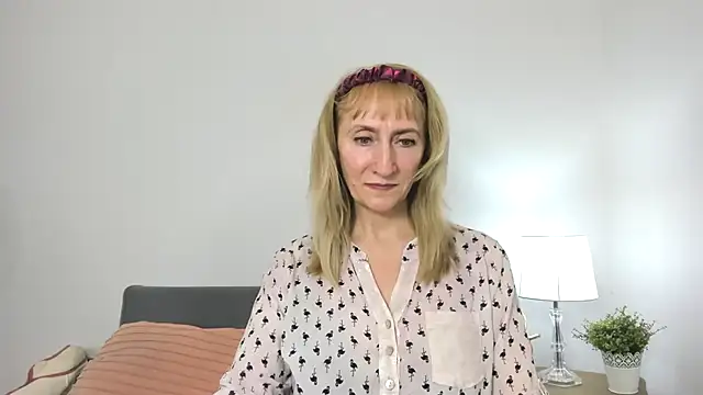 Snapshot of MargaretMilf69 chatting on 27, 2, 2025 MargaretMilf69 online show from 27, 2, 2025
