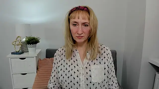 Snapshot of MargaretMilf69 chatting on 9, 3, 2025 MargaretMilf69 online show from 9, 3, 2025