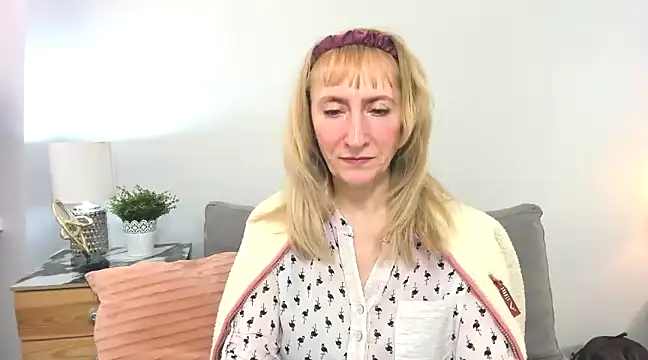 Snapshot of MargaretMilf69 chatting on 21, 3, 2025 MargaretMilf69 online show from 21, 3, 2025