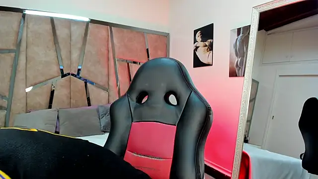 LeandroRusso online show from 11, 2, 2025