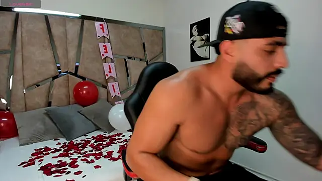 LeandroRusso online show from 14, 2, 2025