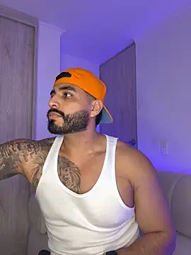 LeandroRusso online show from 1, 10, 2025