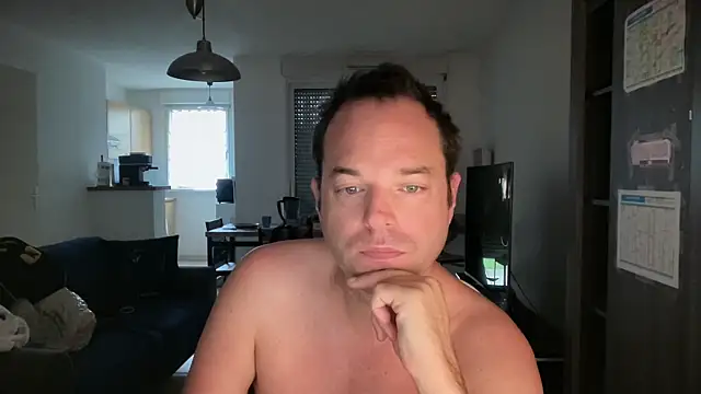 Funnyjul31 online show from 24, 11, 2025