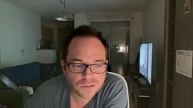 Funnyjul31 online show from 9, 1, 2026