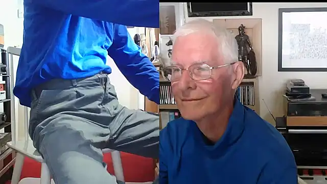 Snapshot of bigears chatting on 6, 11, 2025 bigears online show from 6, 11, 2025