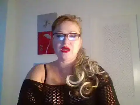 Snapshot of Luzia-Sal chatting on 29, 1, 2025 Luzia-Sal online show from 29, 1, 2025