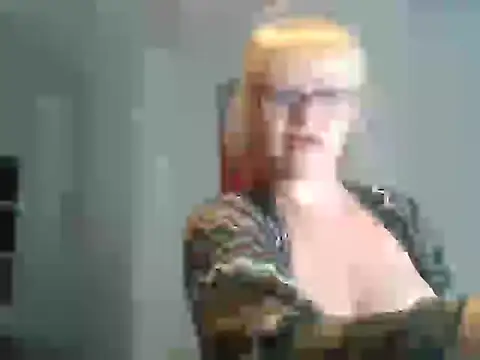Snapshot of Luzia-Sal chatting on 22, 2, 2025 Luzia-Sal online show from 22, 2, 2025