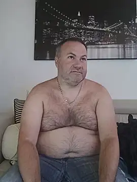 Snapshot of Pourleplasirs chatting on 3, 6, 2026 Pourleplasirs online show from 3, 6, 2026