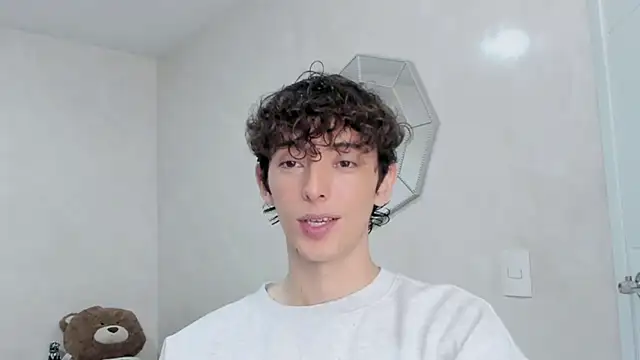 miketwink online show from 11, 2, 2026