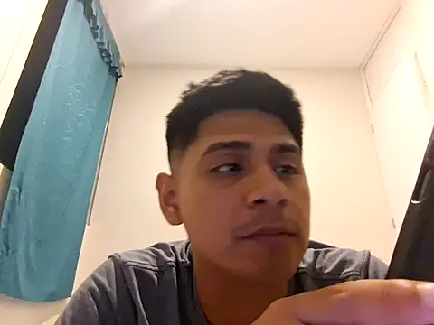 Snapshot of latinhotboy69 chatting on 18, 1, 2026 latinhotboy69 online show from 18, 1, 2026