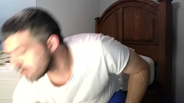 Troyt87 online show from 2, 4, 2026