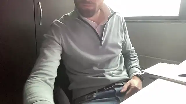 bullyboyy online show from 23, 12, 2025