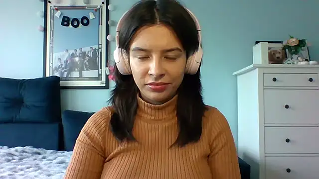 LariceSexy online show from 10, 10, 2025