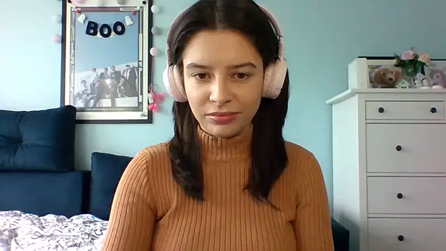 LariceSexy online show from 22, 10, 2025