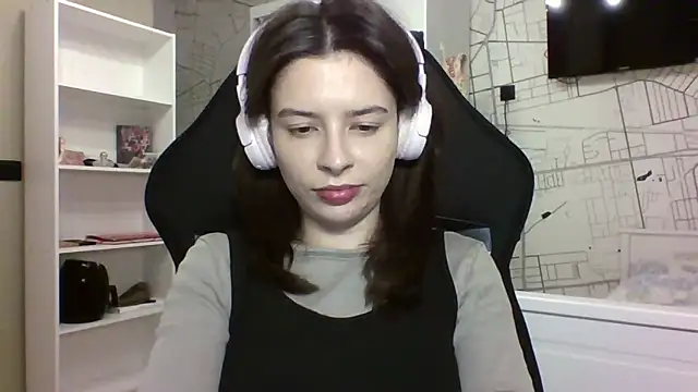 LariceSexy online show from 4, 12, 2025