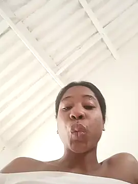 Zaira Rose  online show from 22, 10, 2025