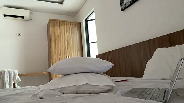 valure lera online show from 3, 10, 2025