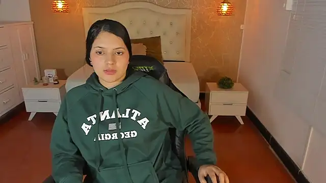 Hadley  online show from 7, 11, 2025