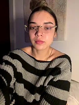 eileensophi online show from 15, 10, 2025