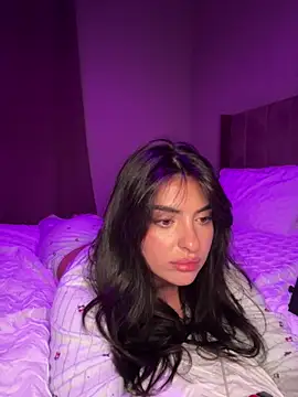 cute carly  online show from 22, 2, 2025