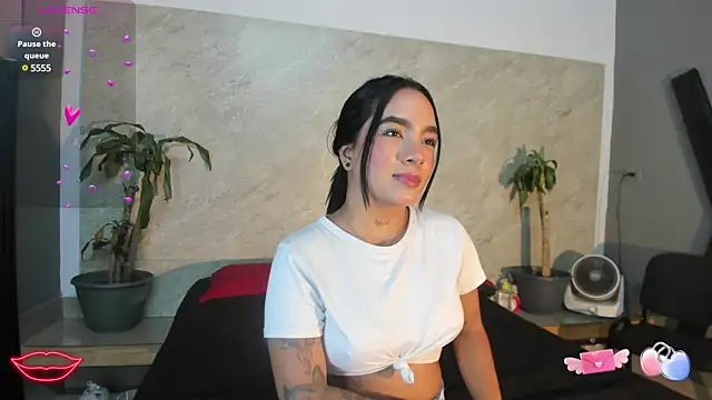 Estefy gomez09 online show from 6, 2, 2025