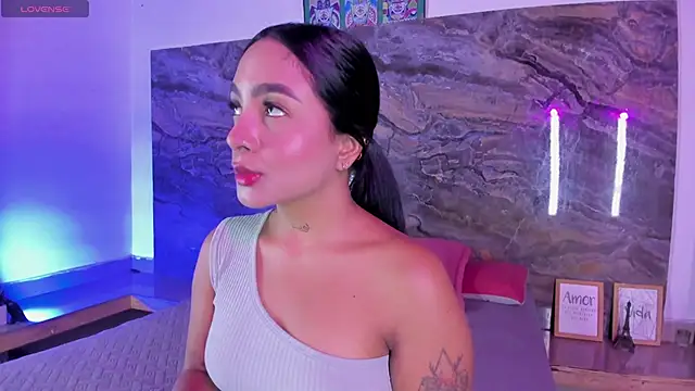 Estefy gomez09 online show from 2, 6, 2026