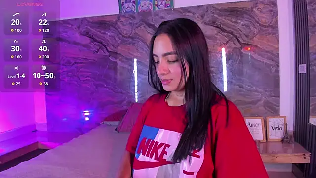 Estefy gomez09 online show from 21, 6, 2026