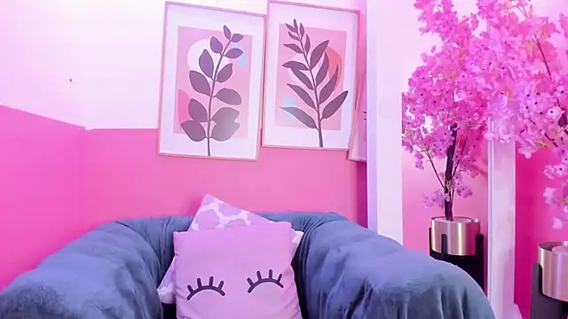 Evelyn smiith online show from 30, 1, 2025