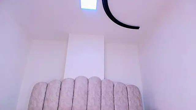 Snapshot of sharlott_miller chatting on 7, 1, 2026 sharlott miller online show from 7, 1, 2026