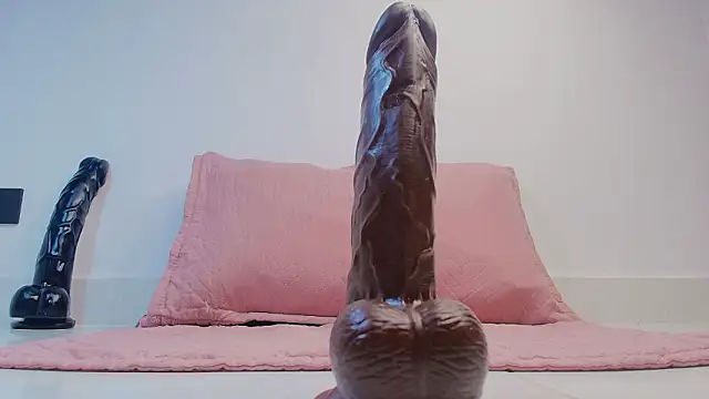 Snapshot of sharlott_miller chatting on 9, 2, 2026 sharlott miller online show from 9, 2, 2026