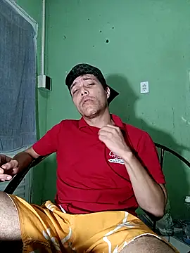 Snapshot of JapeDoBryan chatting on 17, 2, 2025 JapeDoBryan online show from 17, 2, 2025