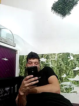 Snapshot of JapeDoBryan chatting on 1, 3, 2025 JapeDoBryan online show from 1, 3, 2025