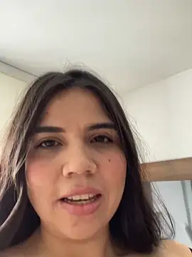 Snapshot of sammy_liz chatting on 3, 3, 2025 sammy liz online show from 3, 3, 2025