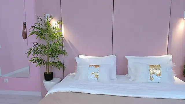 JaniceCollins online show from 5, 12, 2025