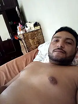 Snapshot of casadosafado20 chatting on 14, 3, 2025 casadosafado20 online show from 14, 3, 2025