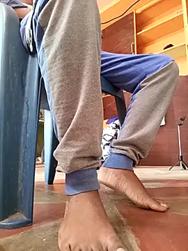 bigcock thick online show from 15, 3, 2026