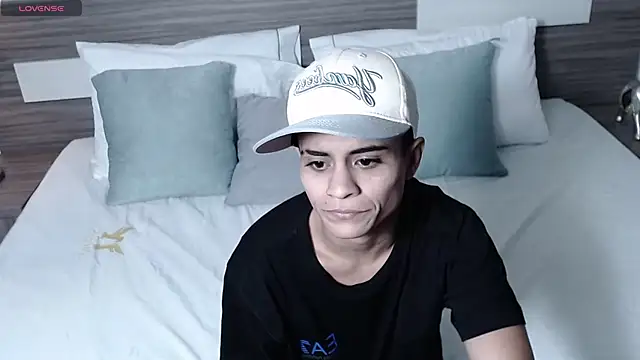 Liiamthompson online show from 3, 4, 2026