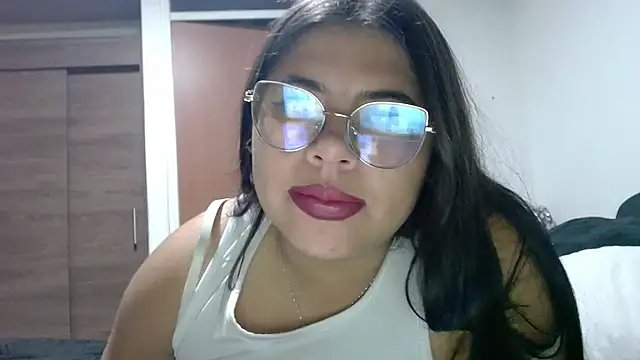 viccky vick online show from 14, 12, 2025