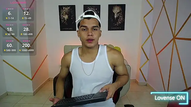 Snapshot of Dwayne_Brown chatting on 14, 2, 2025 Dwayne Brown online show from 14, 2, 2025
