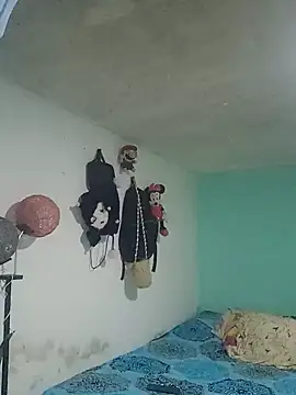 alexandraluv online show from 7, 3, 2025