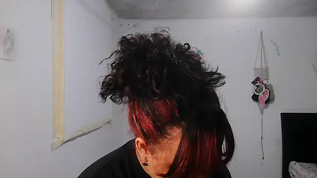 alexandraluv online show from 25, 11, 2025