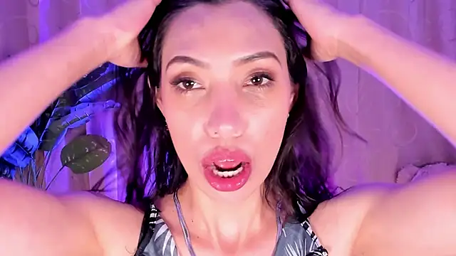 Miss veronicaa2 online show from 26, 5, 2026