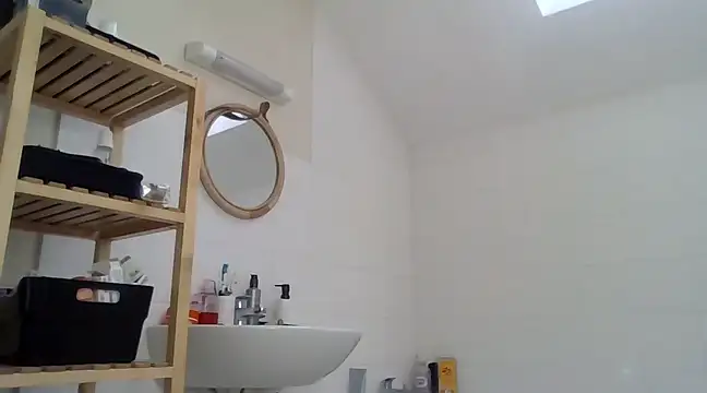 Zer oki online show from 8, 3, 2025