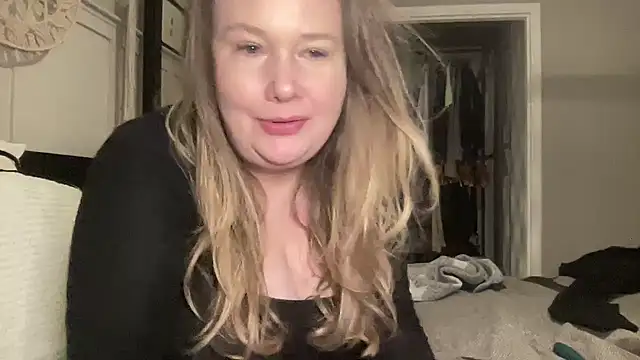 BustyHayleyUk online show from 4, 2, 2025