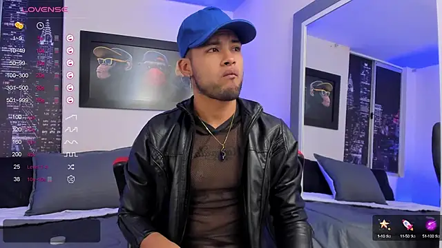 Max Conor1 online show from 6, 2, 2025