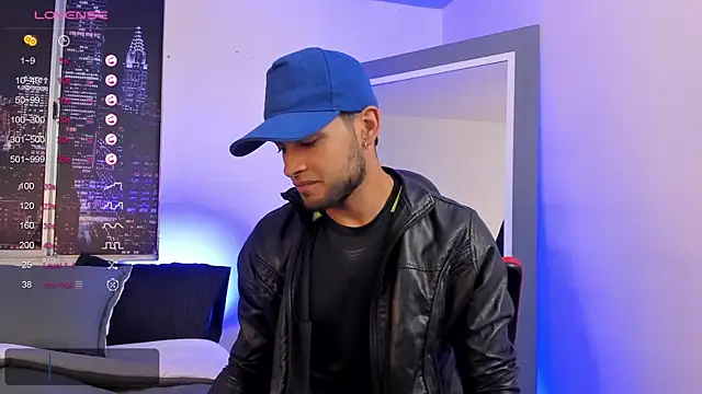 Max Conor1 online show from 10, 2, 2025