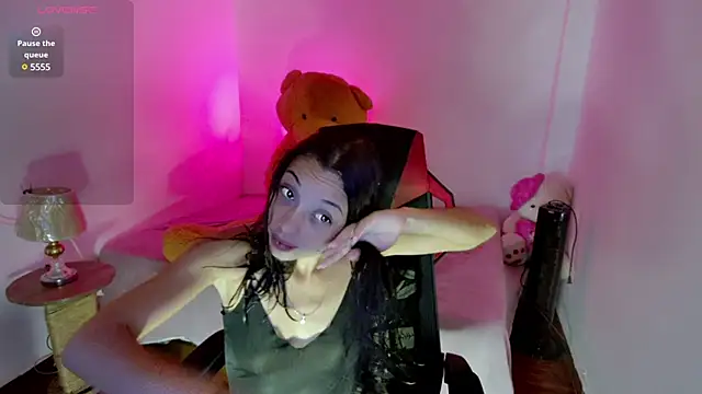 Snapshot of onissm chatting on 5, 2, 2025 onissm online show from 5, 2, 2025