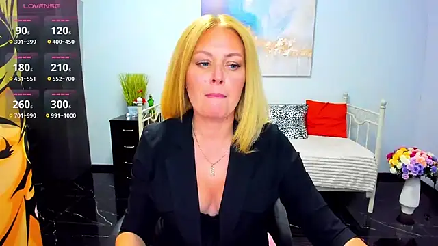 Mira Whites online show from 19, 5, 2026