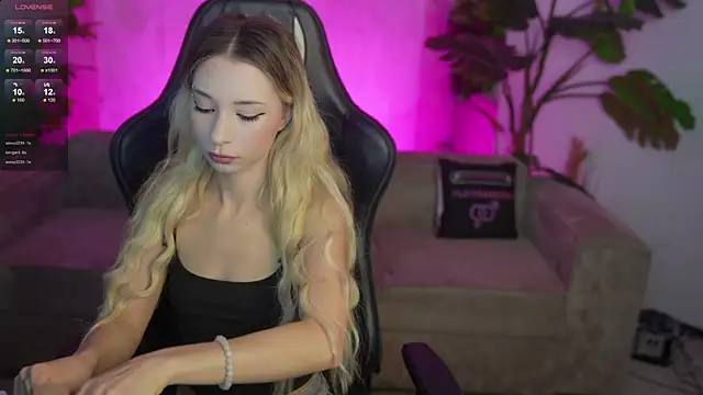 Emma Rose 69 online show from 19, 5, 2026